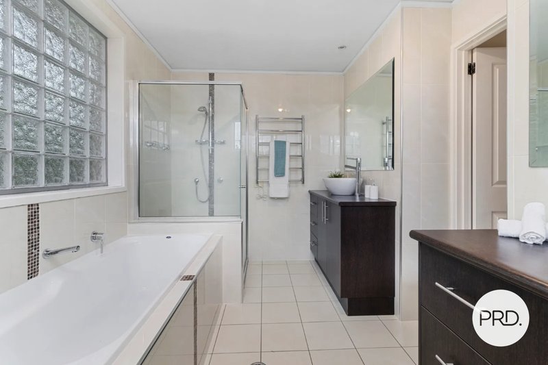 Photo - 35 Neilson Street, Garran ACT 2605 - Image 12