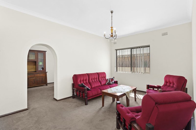 Photo - 35 Neilson Street, Granville NSW 2142 - Image 3