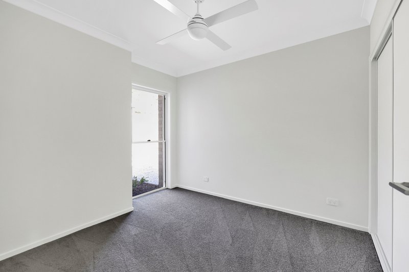 Photo - 3/5 Noll Street, Kearneys Spring QLD 4350 - Image 5