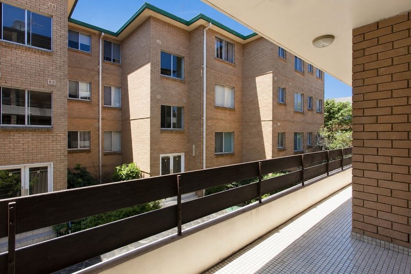 Photo - 3/5 Norman Avenue, Dolls Point NSW 2219 - Image 9