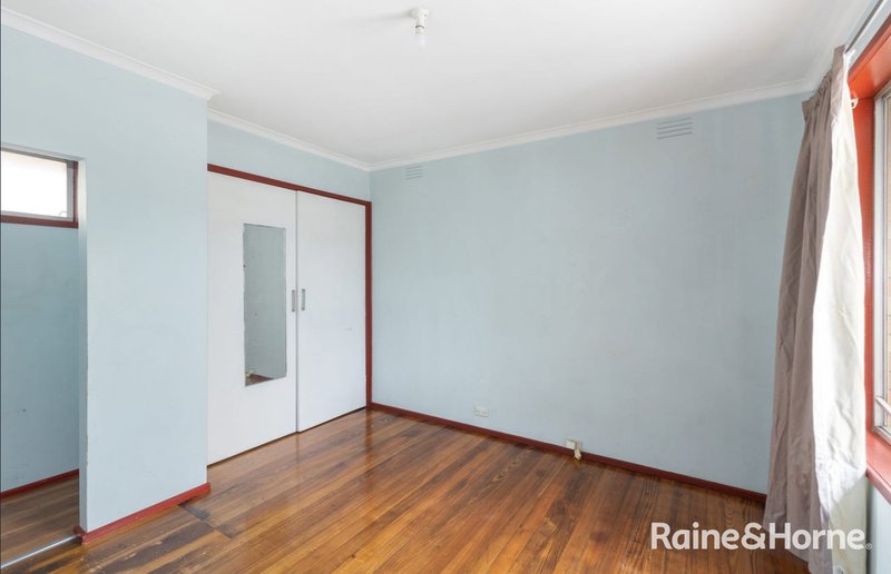 Photo - 3/5 Norris Street, Noble Park VIC 3174 - Image 5