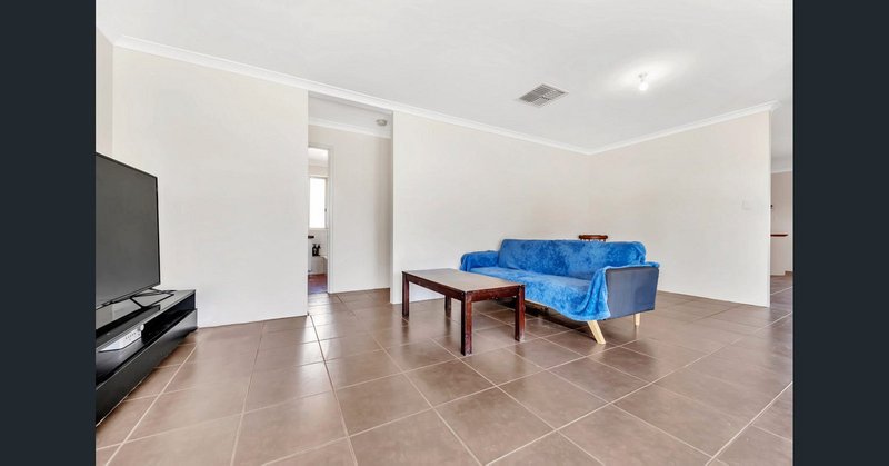 Photo - 35 Oakover Turn, Greenfields WA 6210 - Image 7