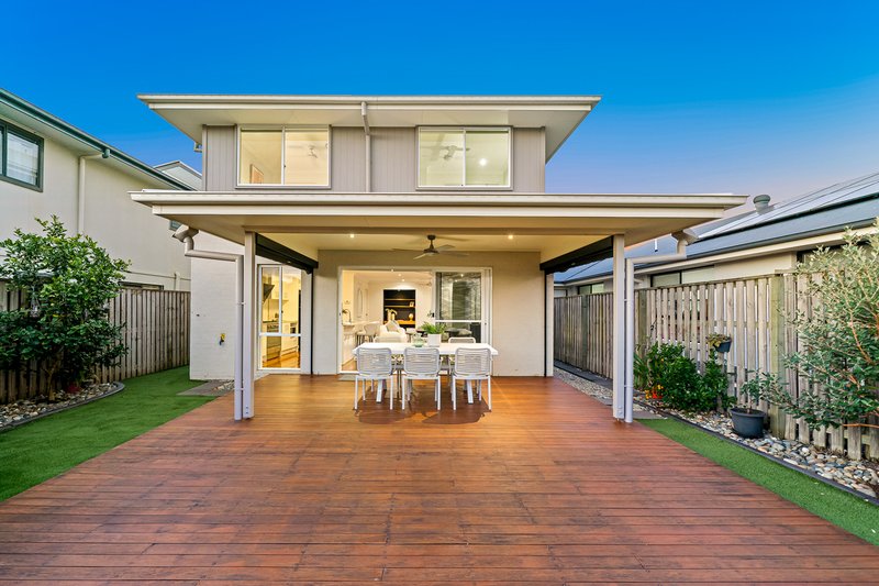 Photo - 35 Obrist Place, Rochedale QLD 4123 - Image 1