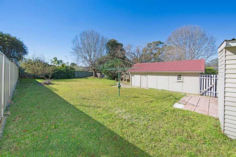 Photo - 35 Ocean View Road, Gorokan NSW 2263 - Image 8