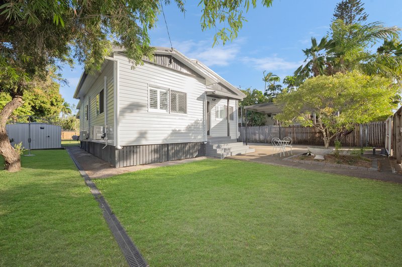Photo - 35 O'Donnell Street, Oonoonba QLD 4811 - Image 11