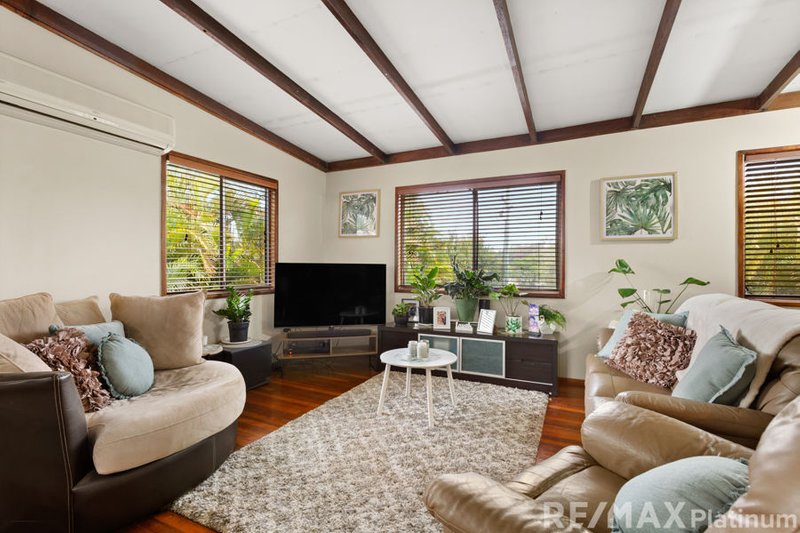 Photo - 35 Ogilvy Road, Burpengary QLD 4505 - Image 2