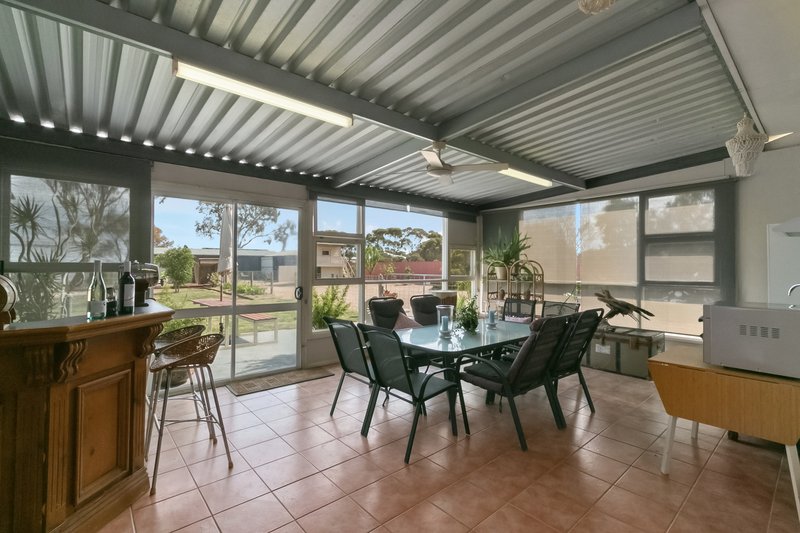 Photo - 35 Old Wallaroo Road, Moonta SA 5558 - Image 12