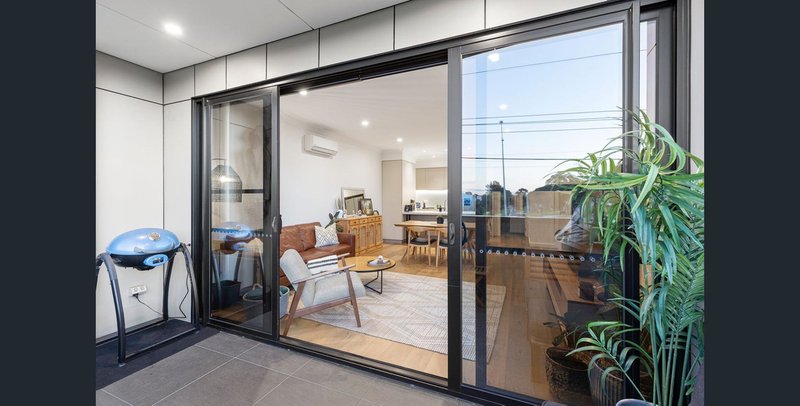 Photo - 35 Orchid Drive, Keysborough VIC 3173 - Image 7