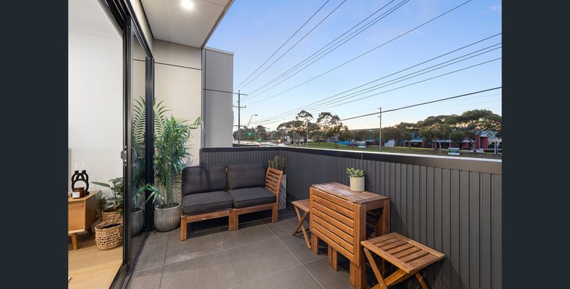 Photo - 35 Orchid Drive, Keysborough VIC 3173 - Image 8