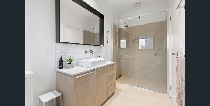 Photo - 35 Orchid Drive, Keysborough VIC 3173 - Image 13