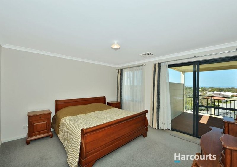 Photo - 35 Paperbark Way, Wannanup WA 6210 - Image 10