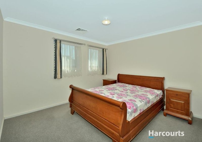 Photo - 35 Paperbark Way, Wannanup WA 6210 - Image 13