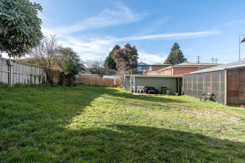 Photo - 35 Paringa Avenue, Newnham TAS 7248 - Image 14