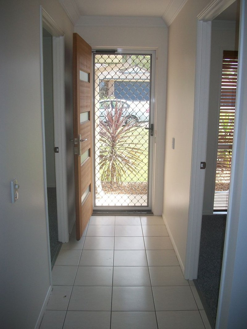 Photo - 35 Paterson Place, Narangba QLD 4504 - Image 2