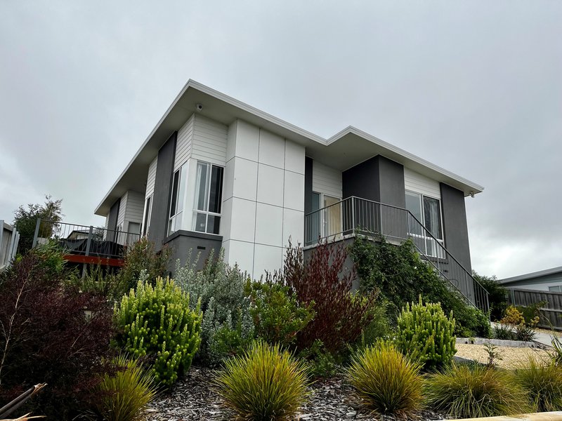 Photo - 35 Pennington Drive, Sorell TAS 7172 - Image 2