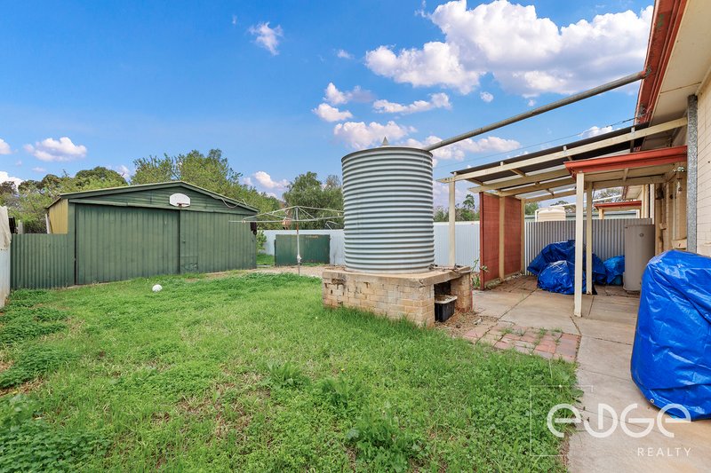 Photo - 35 Pertwood Road, Elizabeth North SA 5113 - Image 5