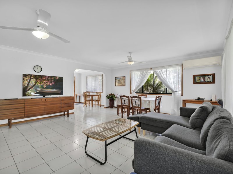 Photo - 35 Peters Road, Glass House Mountains QLD 4518 - Image 6