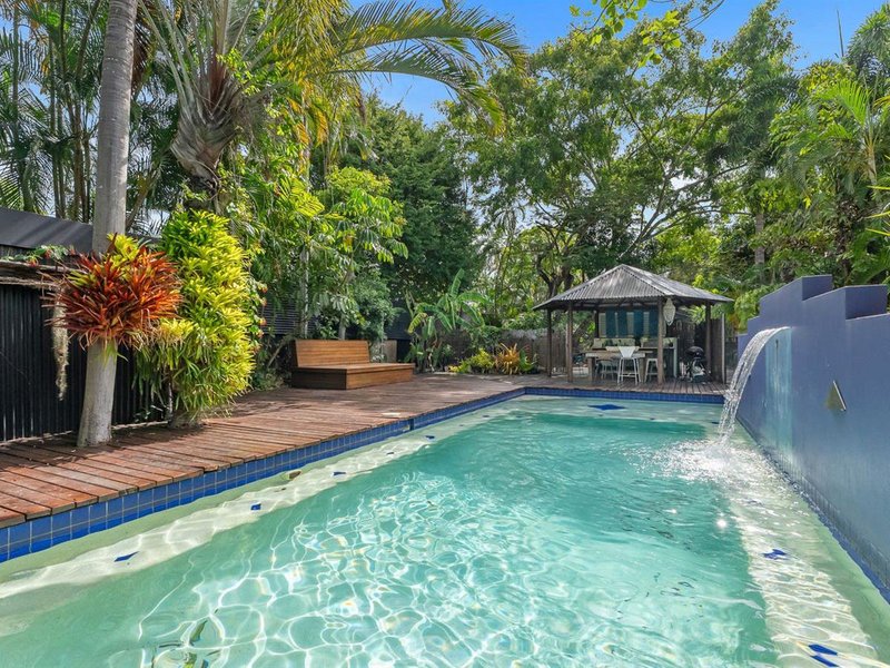 Photo - 3/5 Phillips Street, Machans Beach QLD 4878 - Image 2