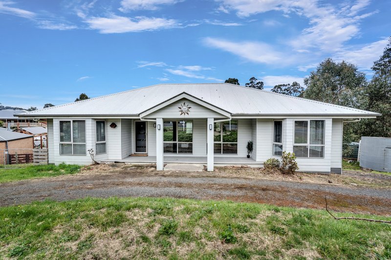 Photo - 35 Pine Ridge Road, Kinglake West VIC 3757 - Image 2