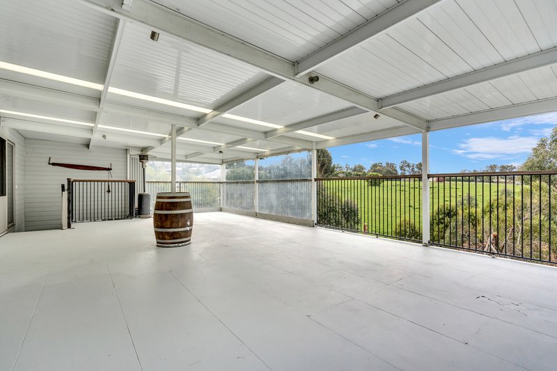 Photo - 35 Pine Ridge Road, Kinglake West VIC 3757 - Image 23