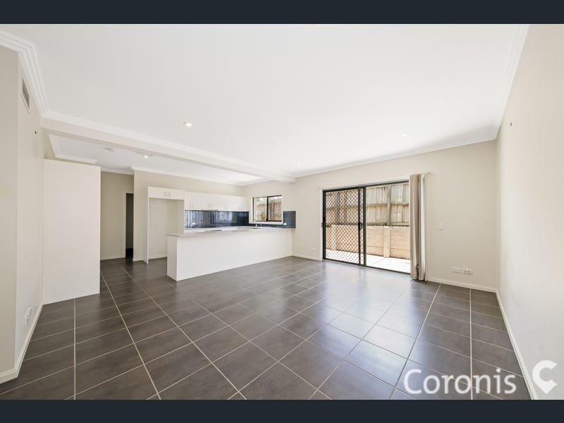Photo - 3/5 Pine Valley Drive, Joyner QLD 4500 - Image 3