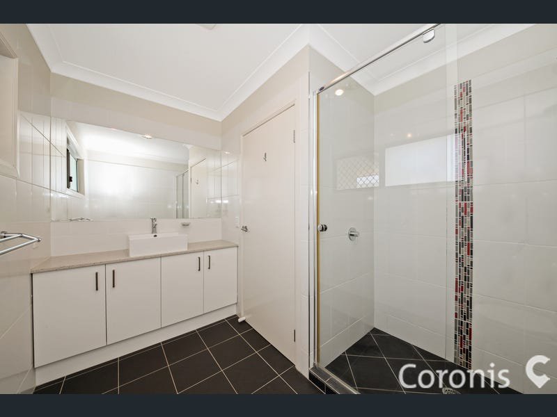 Photo - 3/5 Pine Valley Drive, Joyner QLD 4500 - Image 7