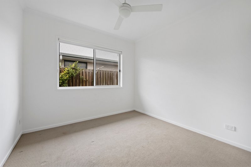 Photo - 35 Proteus Street, Burpengary QLD 4505 - Image 10