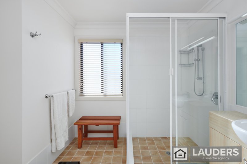Photo - 35 Pryor Crescent, Old Bar NSW 2430 - Image 18