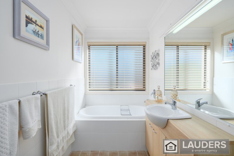 Photo - 35 Pryor Crescent, Old Bar NSW 2430 - Image 25