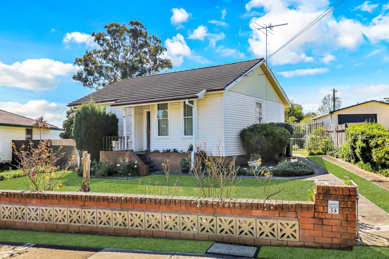 Photo - 35 Purcell Crescent, Lalor Park NSW 2147 - Image 1