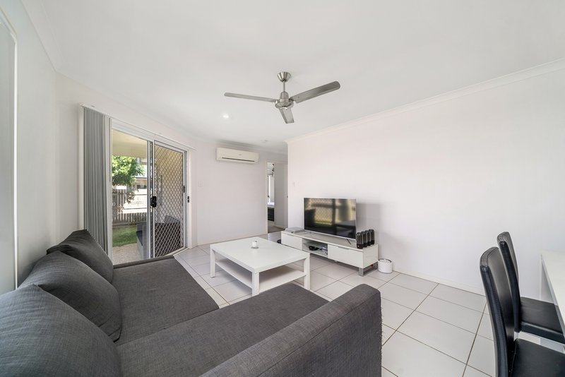 Photo - 35 Python Street, Dakabin QLD 4503 - Image 3