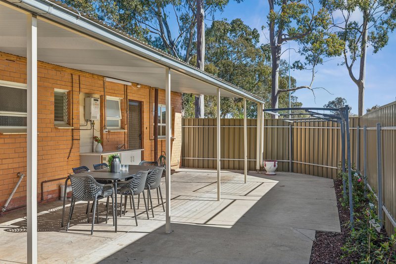 Photo - 35 Quinlivan Road, Pooraka SA 5095 - Image 21