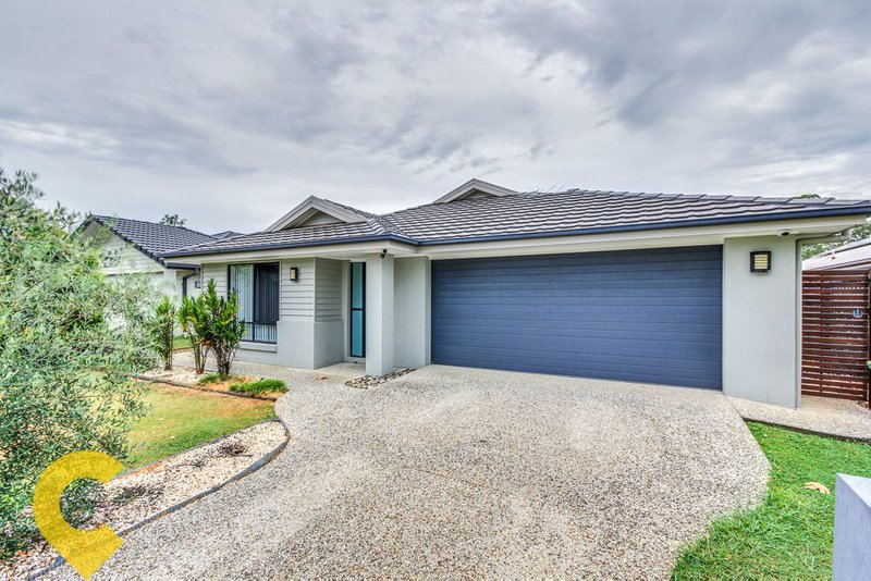 Photo - 35 Quinn Close, Augustine Heights QLD 4300 - Image 2