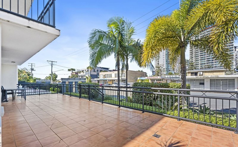 Photo - 3/5 Railway Street, Southport QLD 4215 - Image 13