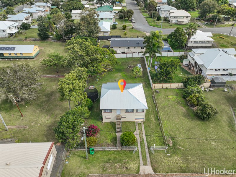 Photo - 35 Randwick Street, Berserker QLD 4701 - Image 2