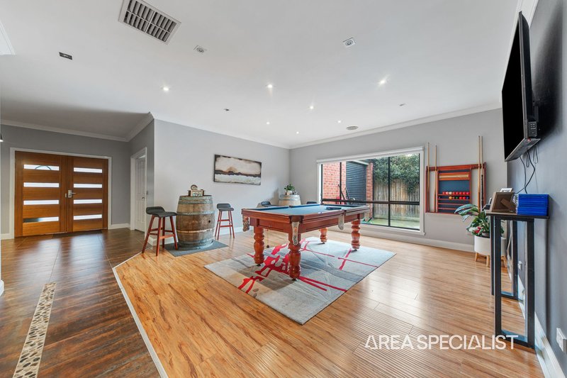 Photo - 35 Red Gum Circuit, Pakenham VIC 3810 - Image 12