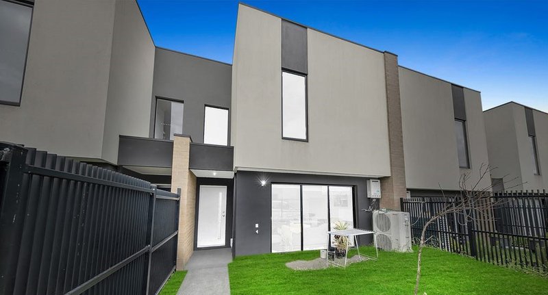 35 Regatta Drive, Craigieburn VIC 3064