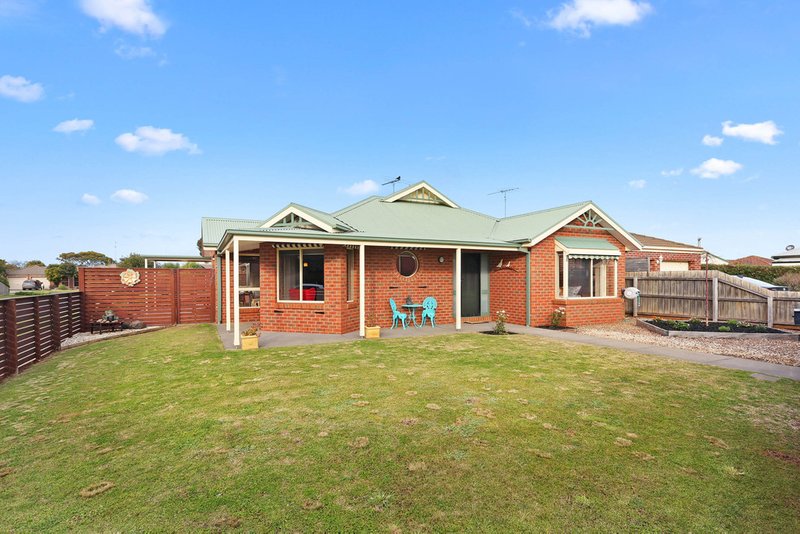 Photo - 35 Richard Drive, Lara VIC 3212 - Image 23