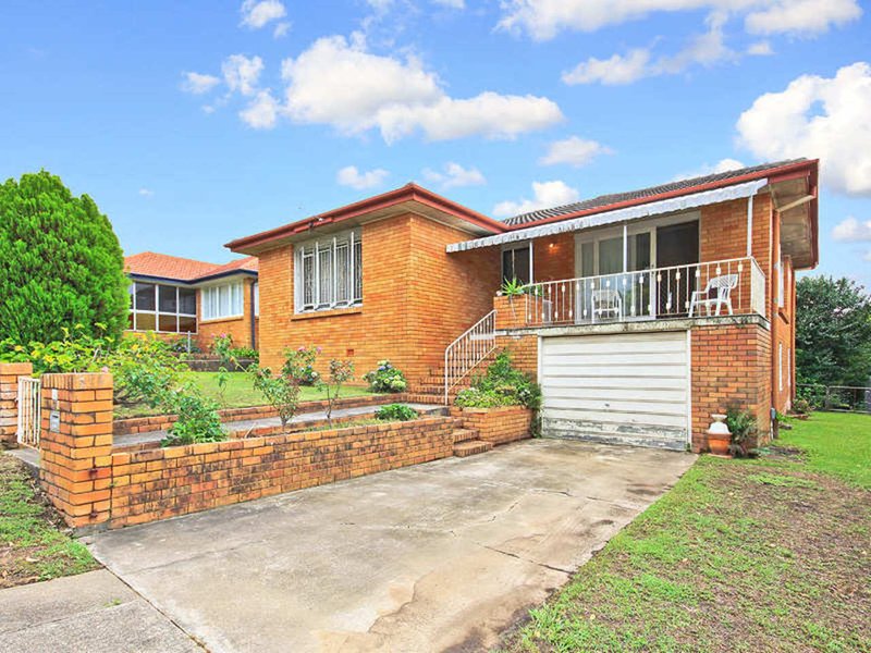 35 Ringrose Street, Stafford Heights QLD 4053