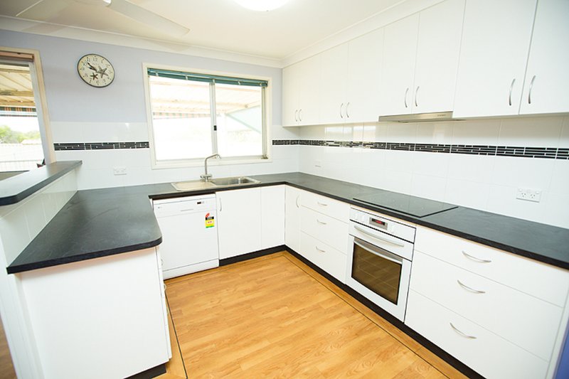 Photo - 35 Roebuck Street, Mahomets Flats WA 6530 - Image 3