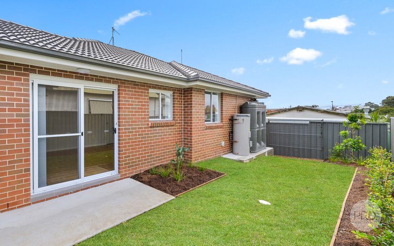 Photo - 35 Rosedale Avenue, Penrith NSW 2750 - Image 10