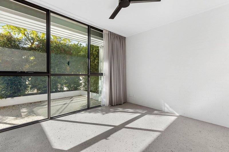 Photo - 35 Ruby Street, North Perth WA 6006 - Image 7