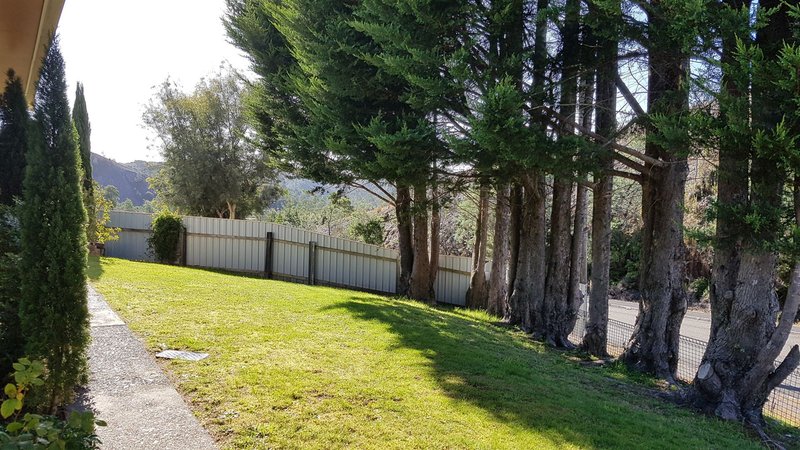 Photo - 35 Sedgewick Street, Queenstown TAS 7467 - Image 12