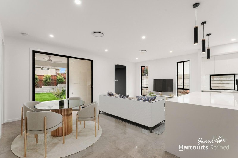 Photo - 35 Serpentine Boulevard, Yarrabilba QLD 4207 - Image 4