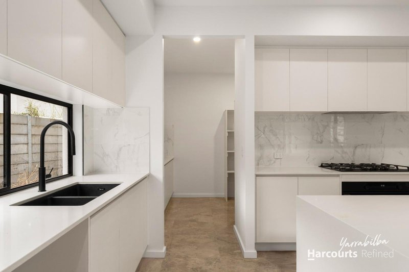 Photo - 35 Serpentine Boulevard, Yarrabilba QLD 4207 - Image 5