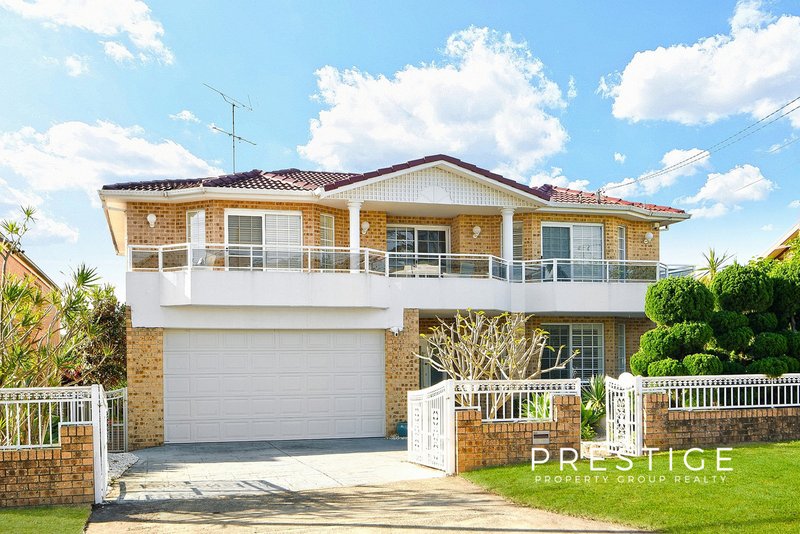 Photo - 35 Seymour Street, Hurstville Grove NSW 2220 - Image 2