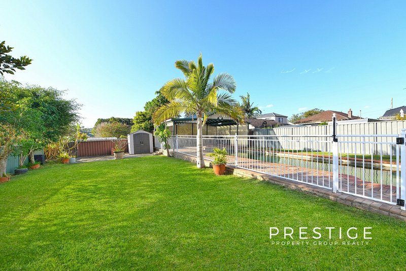 Photo - 35 Seymour Street, Hurstville Grove NSW 2220 - Image 13