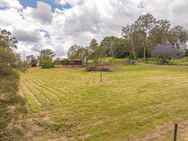 Photo - 35 Shamley Heath Road, Kureelpa QLD 4560 - Image 10