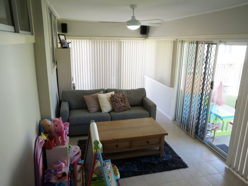 Photo - 35 Sheppard Street, Old Bar NSW 2430 - Image 2