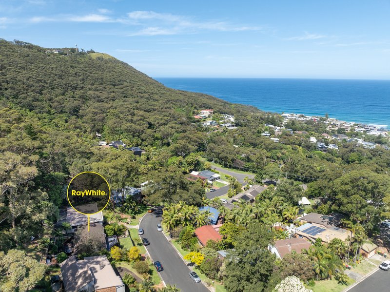 Photo - 35 Sheridan Crescent, Stanwell Park NSW 2508 - Image 17